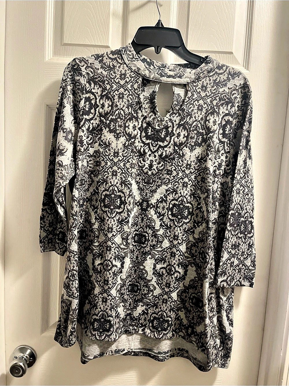 Style&Co Women's Paisley Tunic Gray & Black Size XL